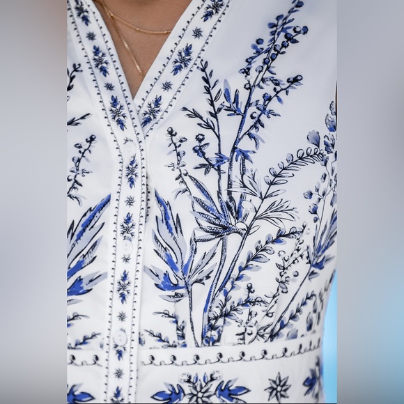 CUPSHE floral watercolor sleeveless standing collar mini dress BRAND NEW small - Picture 2 of 4